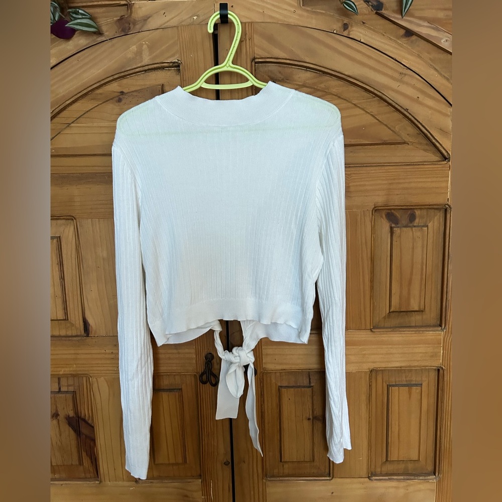 SOCIETY 212 Light Crop Wrap Tie Sweater - Picture 1 of 5
